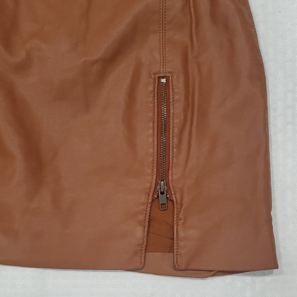 Free People Tan Brown  Mini Skirt with Zipper Detail - Picture 3 of 10